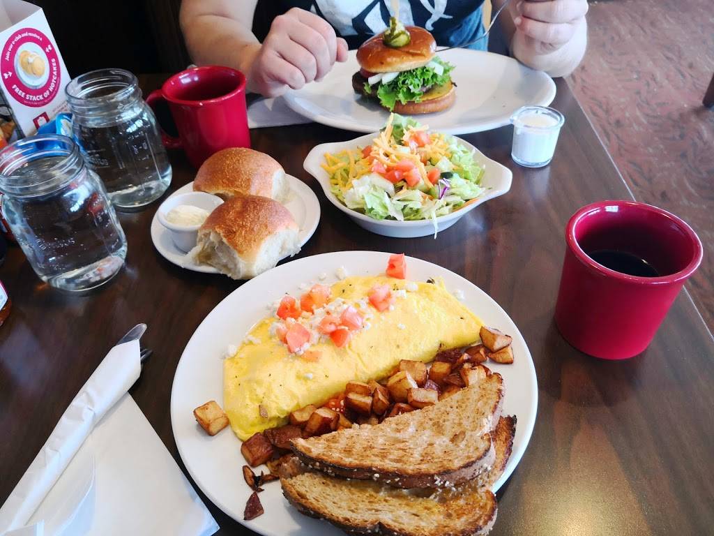 Bob Evans | restaurant | 3233 W 3rd St, Bloomington, IN 47401, USA | 8123342515 OR +1 812-334-2515