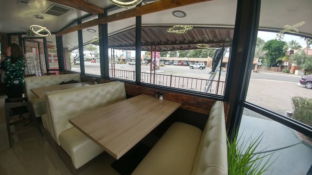 613 Grill | restaurant | 6219 N 7th St, Phoenix, AZ 85014, USA | 6022744444 OR +1 602-274-4444