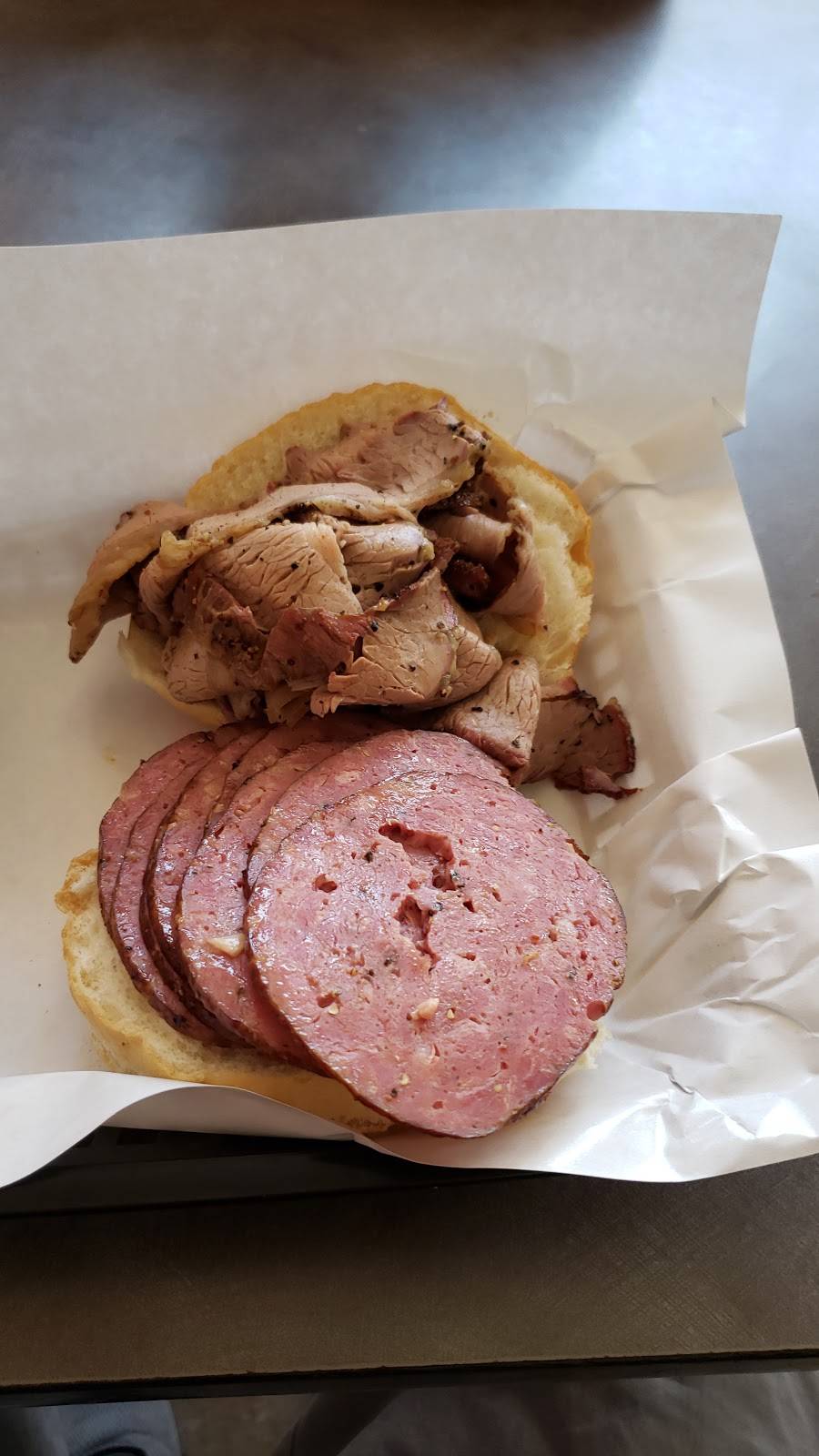 Adams Smokehouse | restaurant | 2819 Watson Rd, St. Louis, MO 63139, USA | 3148759890 OR +1 314-875-9890