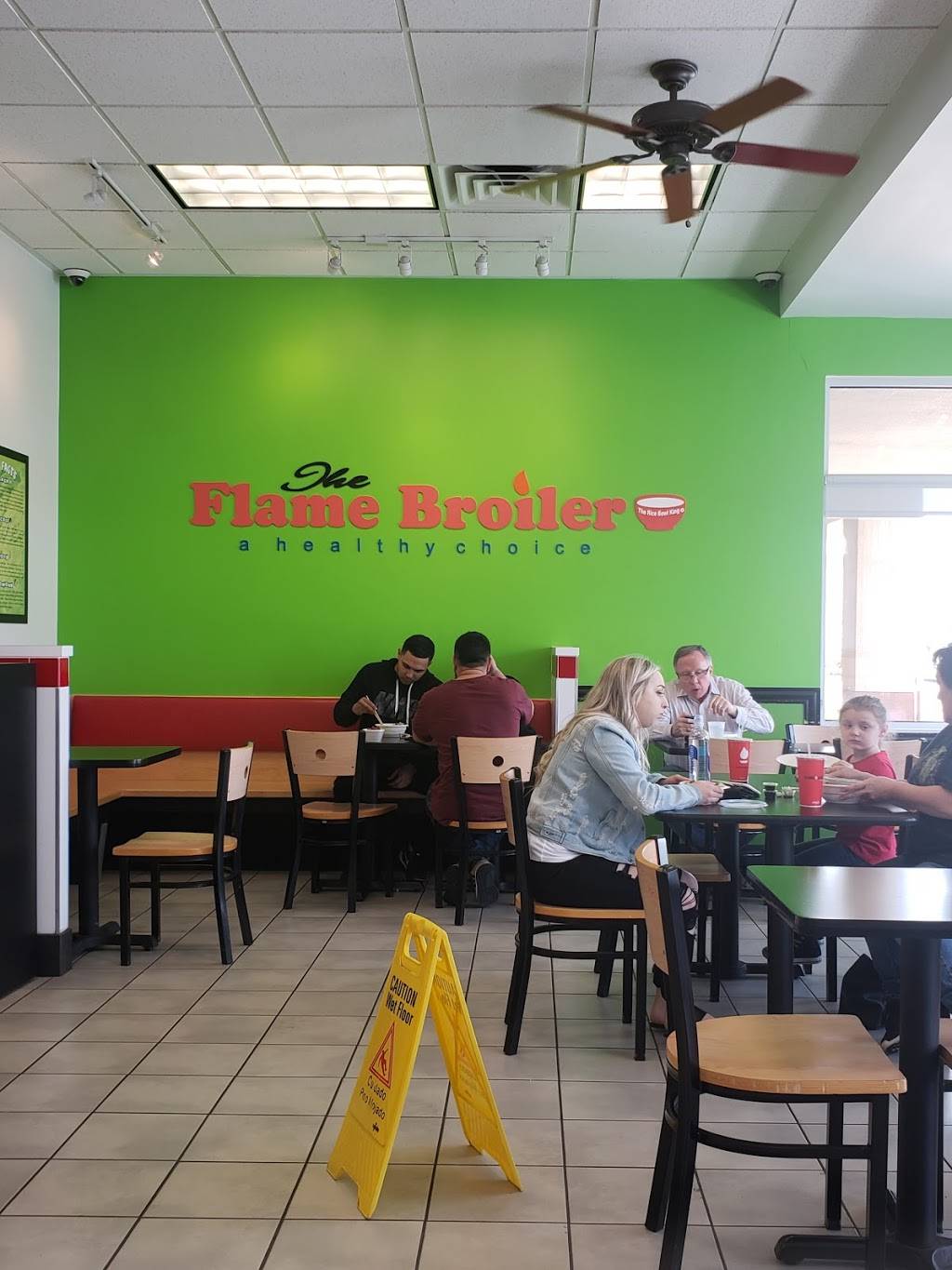 Flame Broiler | restaurant | 3505 Coffee Rd B, Bakersfield, CA 93308, USA | 6615887888 OR +1 661-588-7888