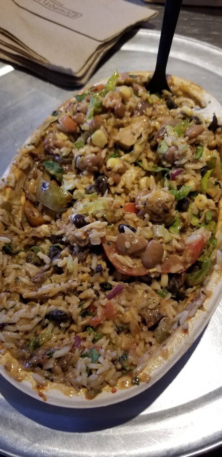 Chipotle Mexican Grill | restaurant | 2457 Prince William Pkwy, Woodbridge, VA 22192, USA | 7034909746 OR +1 703-490-9746