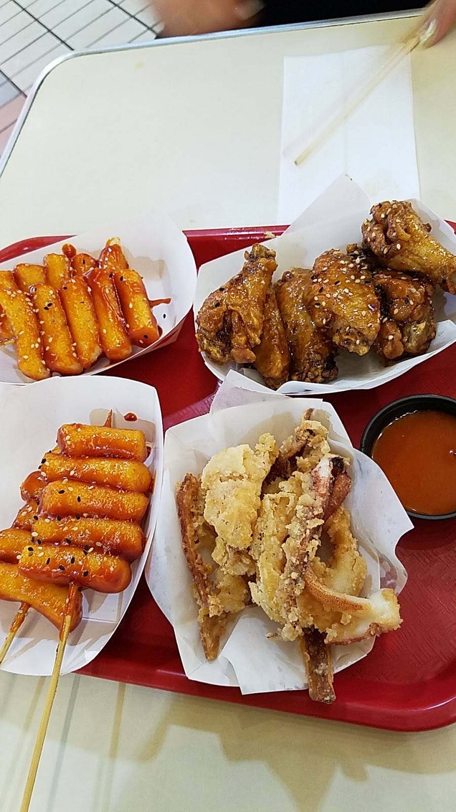 Awoolim Kimbap And Taco Factory | restaurant | 928 S Western Ave #125, Los Angeles, CA 90006, USA | 2133880053 OR +1 213-388-0053