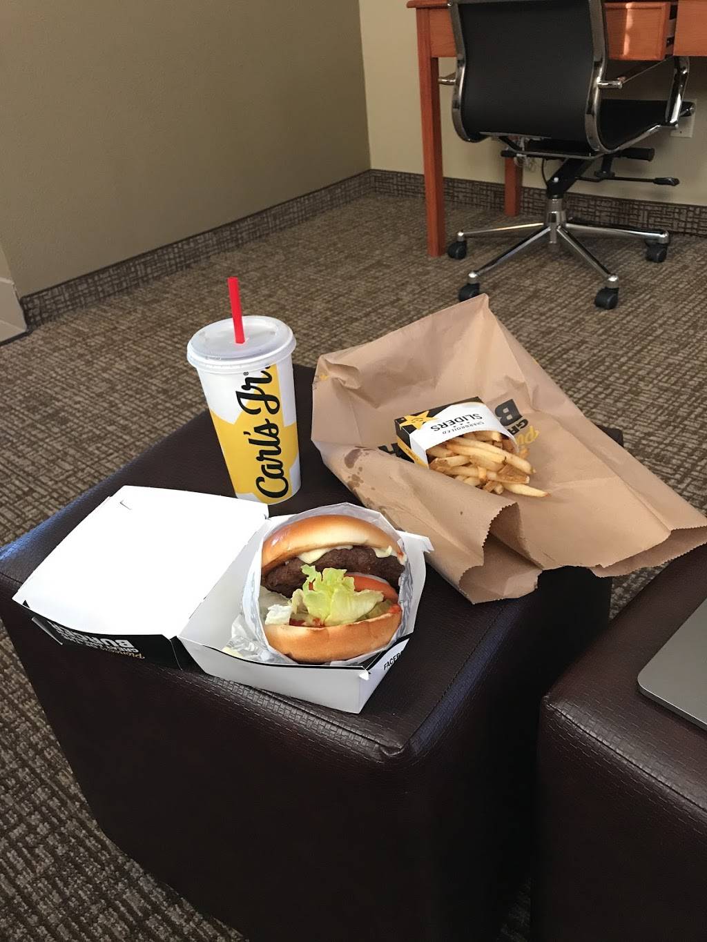 Carls Jr. | restaurant | 200 Louise Ave, Lathrop, CA 95330, USA | 2098584894 OR +1 209-858-4894