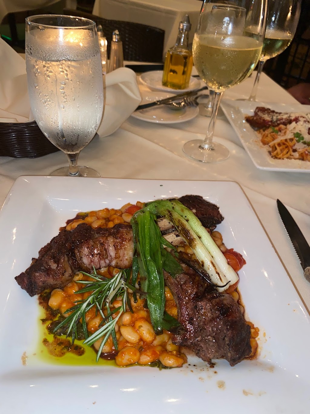 Valentinos Ristorante | night club | 1808 Hayes St, Nashville, TN 37203, USA | 6153270148 OR +1 615-327-0148