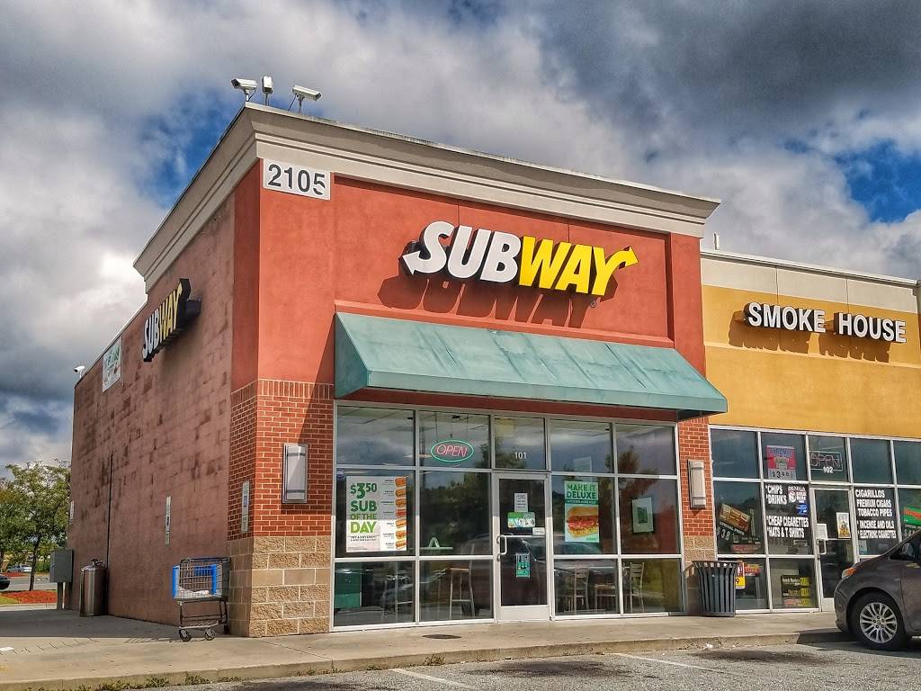 Subway | restaurant | 2105 Pyramids Village Blvd #101, Greensboro, NC 27405, USA | 3363755566 OR +1 336-375-5566