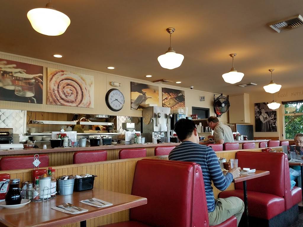 Lil Jon Restaurant & Lounge | restaurant | 3080 148th Ave SE, Bellevue, WA 98007, USA | 4257464653 OR +1 425-746-4653