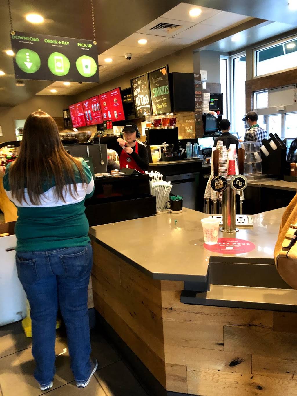 Starbucks | cafe | 2400 Chesapeake Square Ring Rd #104, Chesapeake, VA 23321, USA | 7574882123 OR +1 757-488-2123