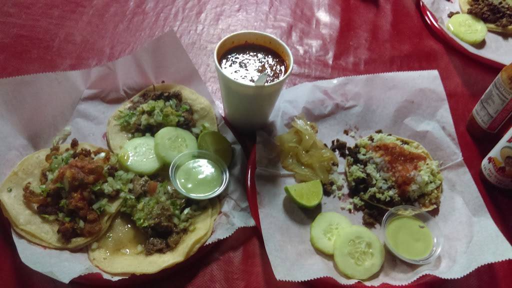 Tacos La Lomita | restaurant | 329-371 N 75th Ave, Phoenix, AZ 85043, USA | 6238268389 OR +1 623-826-8389