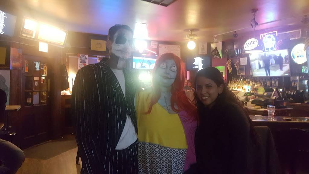 Bringer Inn | restaurant | 6230 Lincoln Ave, Morton Grove, IL 60053, USA | 8479650150 OR +1 847-965-0150