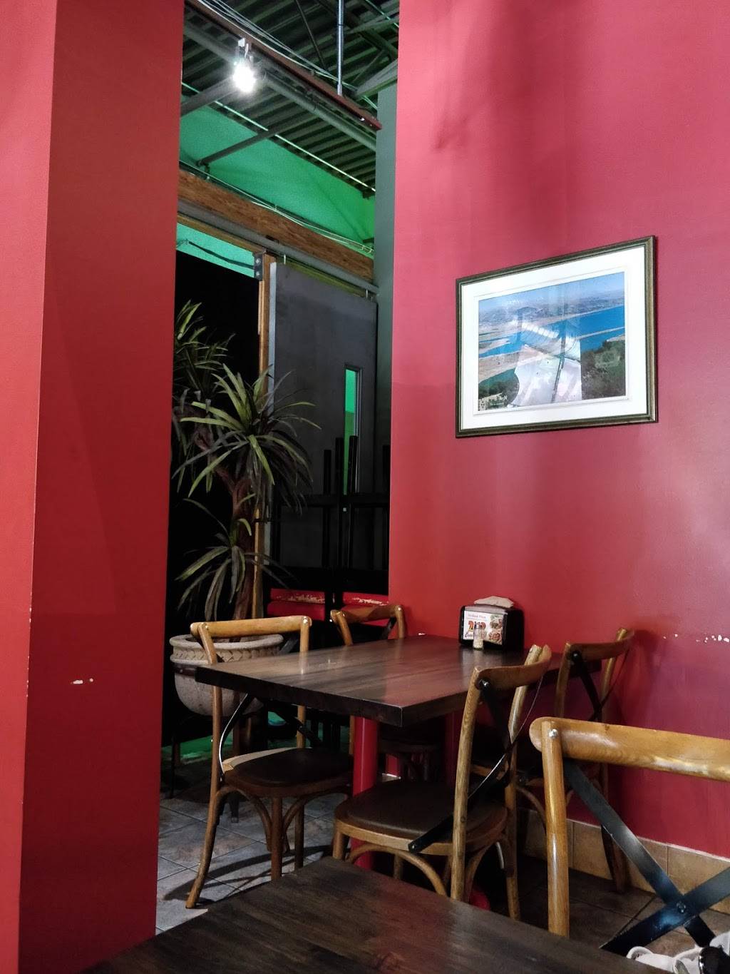 Pita Nutso | restaurant | 2365 Trafalgar Rd, Oakville, ON L6H 6N9, Canada | 9052576885 OR +1 905-257-6885