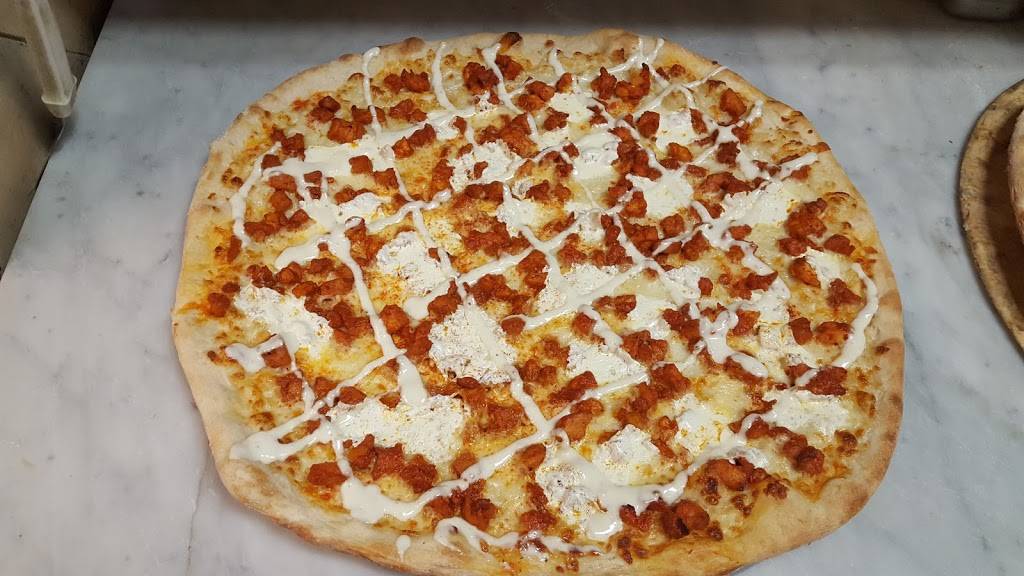 Ricoy Pizzeria And Restaurant | restaurant | 152 8th St, Passaic, NJ 07055, USA | 9739283418 OR +1 973-928-3418