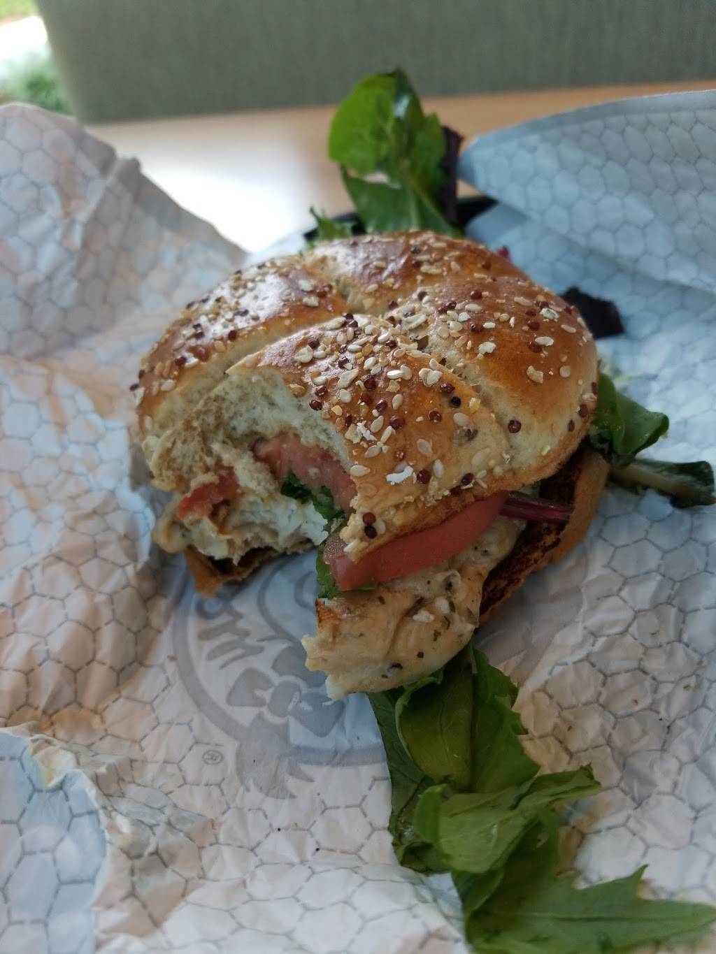 Wendys | restaurant | 2218 Cloverdale Ave, Winston-Salem, NC 27103, USA | 3367212040 OR +1 336-721-2040