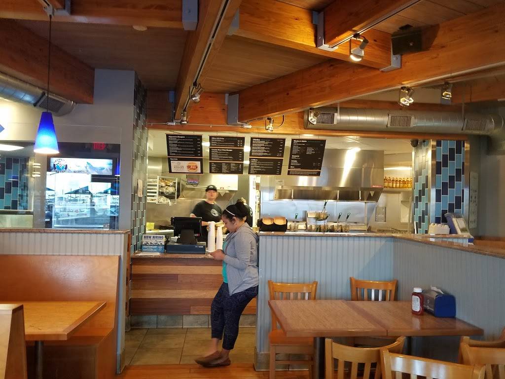 Elevation Burger | restaurant | 205 Commercial St, Portland, ME 04101, USA | 2077756800 OR +1 207-775-6800