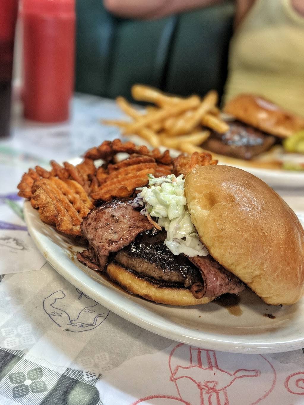 Brooks Gourmet Burgers & Dogs | restaurant | 843 Vanderbilt Beach Rd, Naples, FL 34108, USA | 2396318298 OR +1 239-631-8298