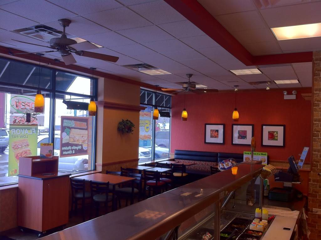 Subway Restaurants | restaurant | 4735 S Cicero Ave, Chicago, IL 60632, USA | 7737354388 OR +1 773-735-4388