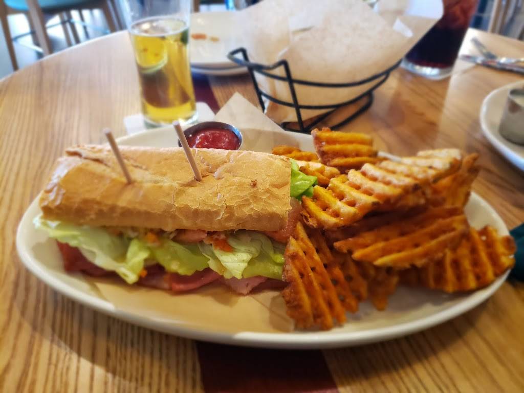 Petes Sunset Grille | restaurant | 21500 CA-1, Huntington Beach, CA 92648, USA | 7148454775 OR +1 714-845-4775