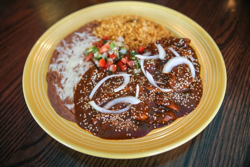 Tres Hermanas Davis | restaurant | 805 2nd St, Davis, CA 95616, USA | 5307568737 OR +1 530-756-8737