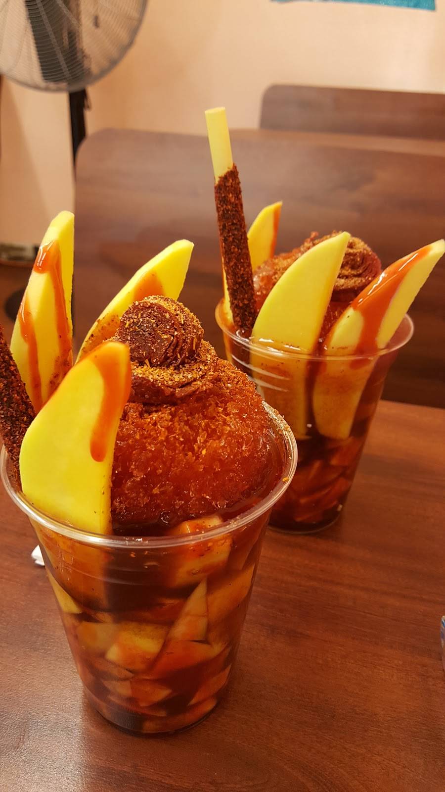 Raspados Gerreros And Cash For Gold | restaurant | 4149 N 83rd Ave, Phoenix, AZ 85033, USA | 6026358880 OR +1 602-635-8880