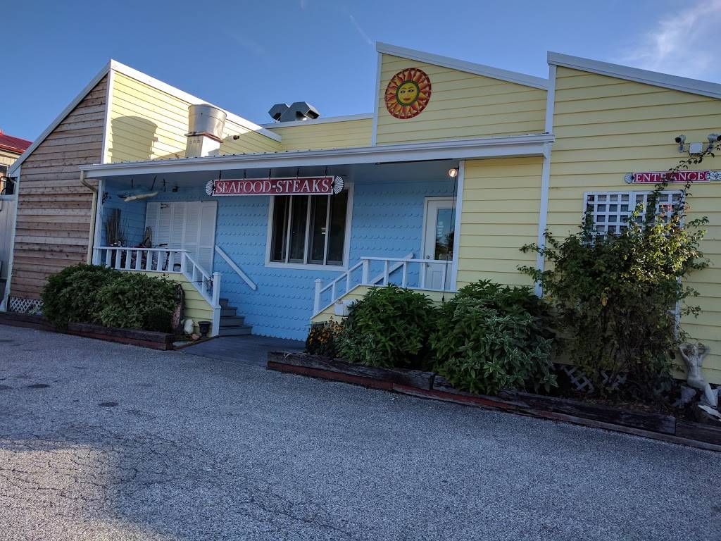 The Lobster Shanty | restaurant | 37310 Lighthouse Rd, Fenwick Isle, DE 19944, USA | 3024362305 OR +1 302-436-2305