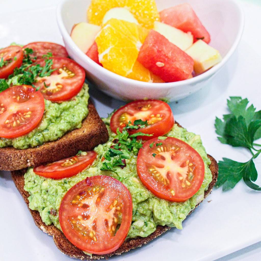 Ember & Greens | restaurant | 9403 Katy Fwy suite b, Houston, TX 77024, USA | 7134653333 OR +1 713-465-3333