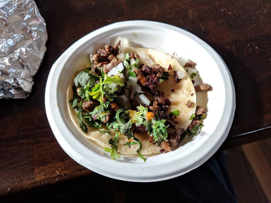 Tacomania | restaurant | 5292 Monterey Rd, San Jose, CA 95111, USA | 4082258353 OR +1 408-225-8353