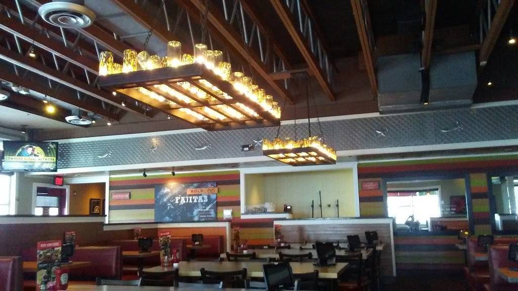 Chilis Grill & Bar | meal takeaway | 1274 NY-300, Newburgh, NY 12550, USA | 8455672605 OR +1 845-567-2605