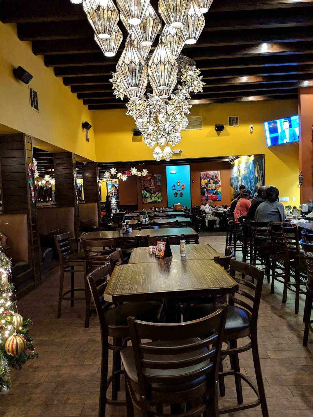 Azteca dOro West Colonial | restaurant | 7320 W Colonial Dr, Orlando, FL 32818, USA | 4072709687 OR +1 407-270-9687