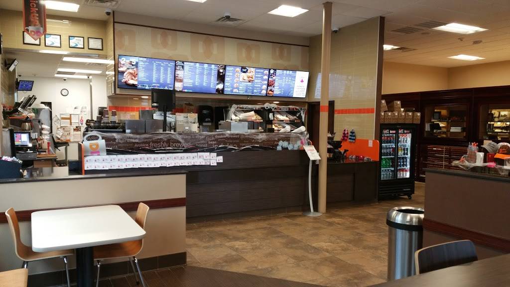 Dunkin | bakery | 170 Thompson Rd, Webster, MA 01570, USA | 5089433202 OR +1 508-943-3202