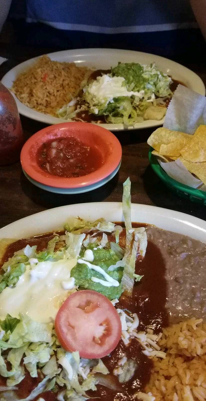 Si Senor Mexican Restaurant | restaurant | 838 Lima Rd, Kendallville, IN 46755, USA | 2603430535 OR +1 260-343-0535