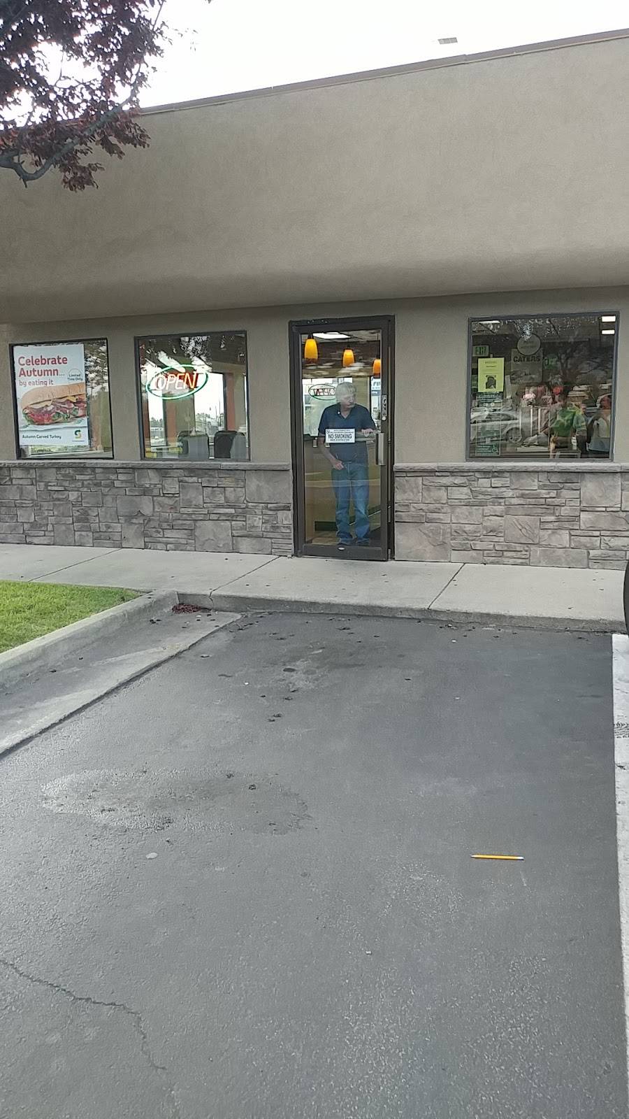 Subway | meal takeaway | 324 N Main St, Kaysville, UT 84037, USA | 8015448442 OR +1 801-544-8442