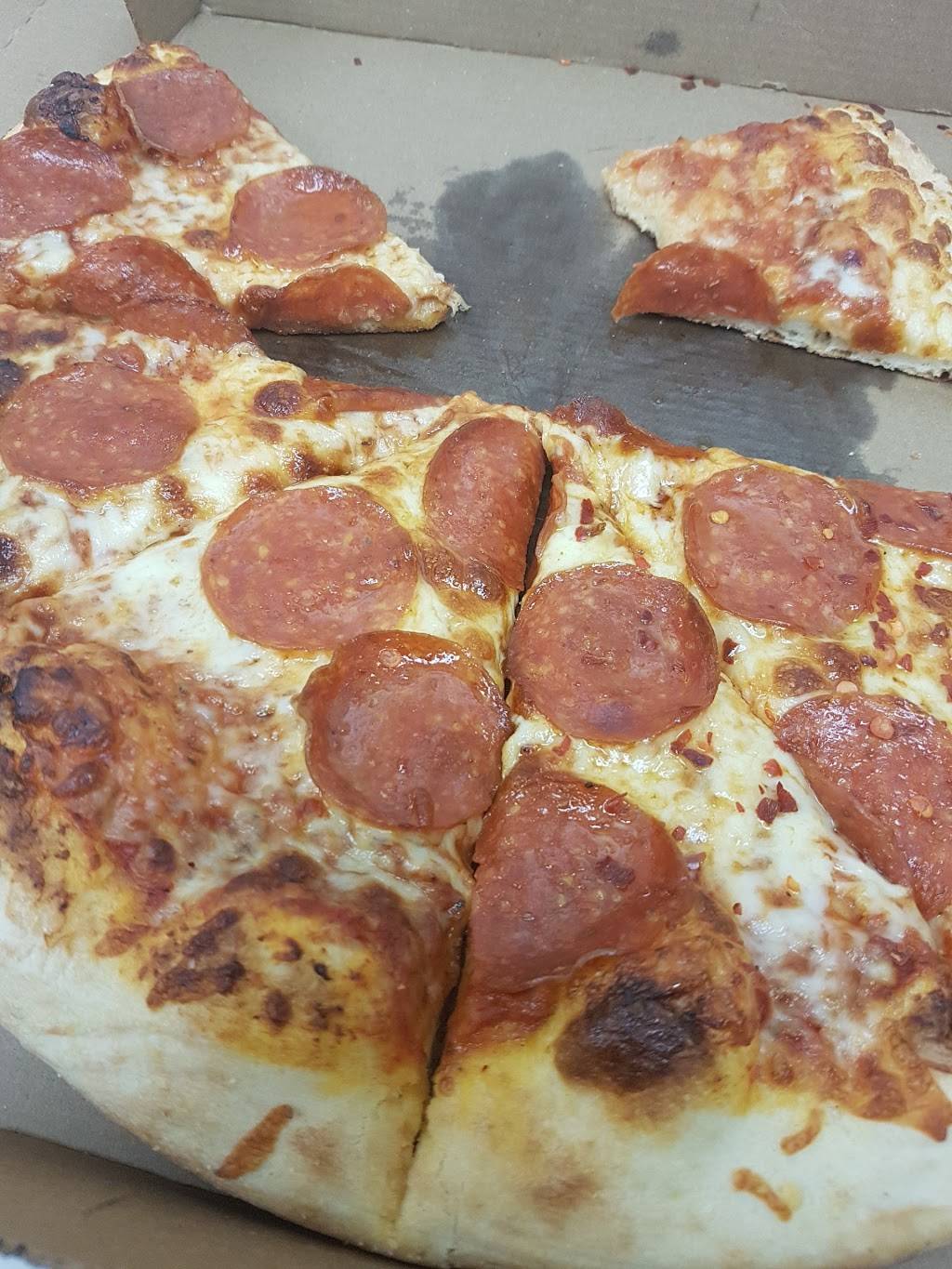 Little Caesars Pizza | meal takeaway | 720 Bristol Rd W, Mississauga, ON L5R 4A3, Canada | 9055073335 OR +1 905-507-3335