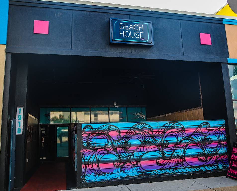 BeachHouse 757 | restaurant | 1910 Atlantic Ave, Virginia Beach, VA 23451, USA | 7579375839 OR +1 757-937-5839