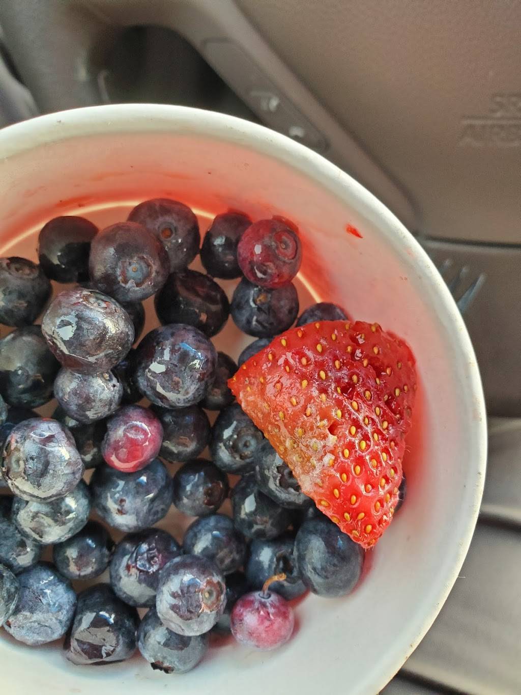 Wendys | restaurant | 1062 Peachtree Industrial Blvd, Suwanee, GA 30024, USA | 6784825069 OR +1 678-482-5069