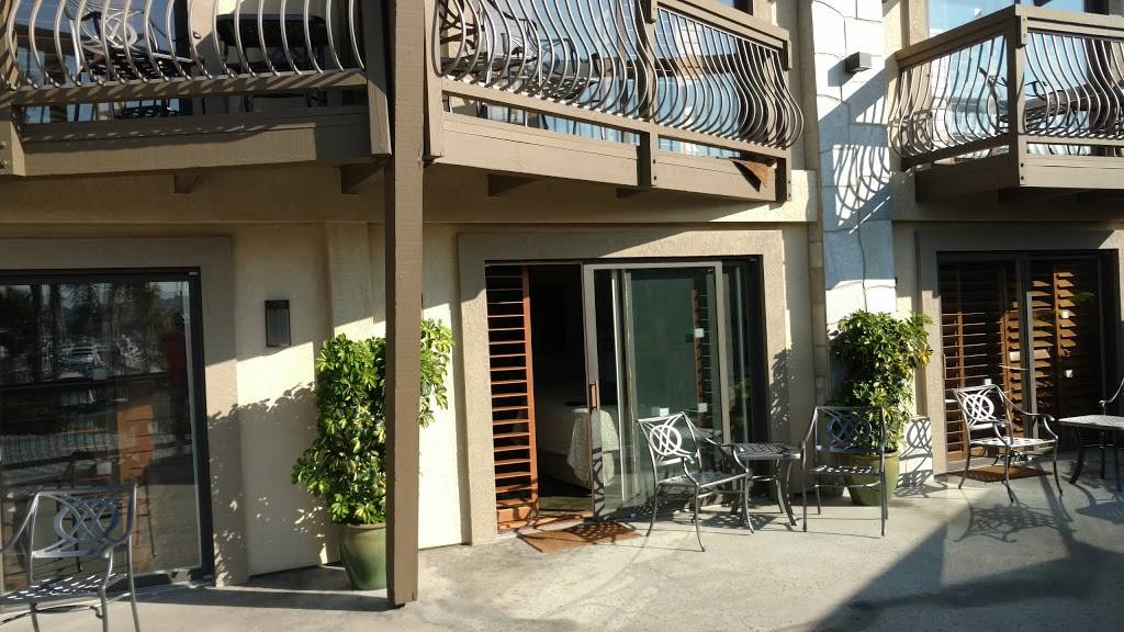 Humphreys Restaurant | restaurant | 2241 Shelter Island Dr, San Diego, CA 92106, USA | 6192243577 OR +1 619-224-3577