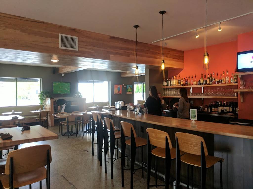 Thai-namite Tosa | restaurant | 8725 W North Ave, Wauwatosa, WI 53226, USA | 4148376281 OR +1 414-837-6281