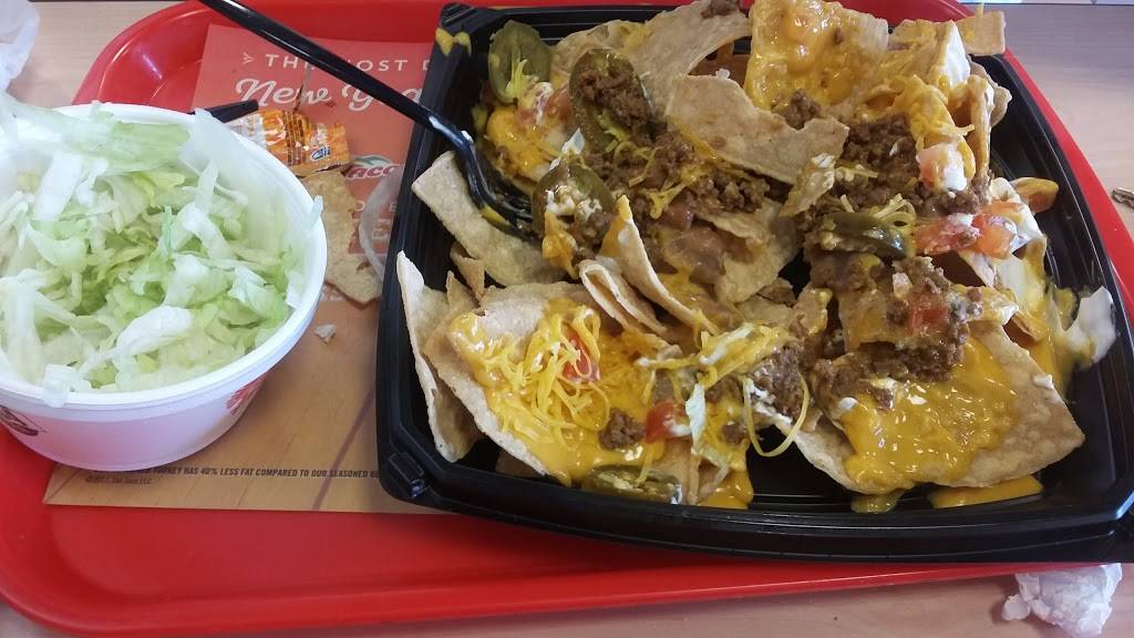 Del Taco | meal takeaway | 1194 E Yosemite Ave, Manteca, CA 95336, USA | 2092390233 OR +1 209-239-0233