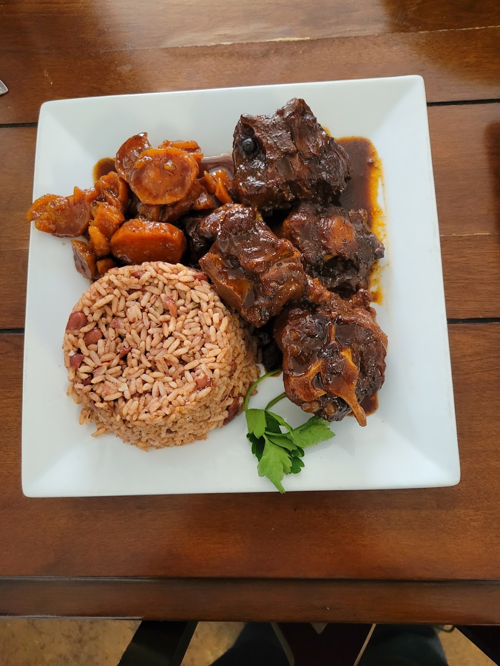 Rolands Jamaica Chicken | restaurant | 4070 N Belt Line Rd Suite 162, Irving, TX 75038, USA | 4694507422 OR +1 469-450-7422