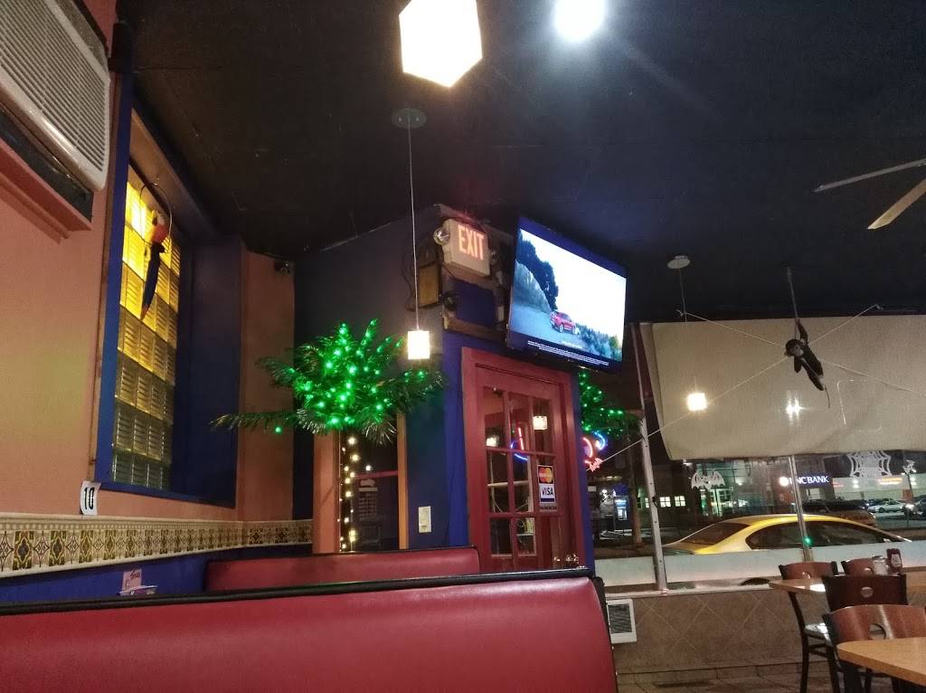 Tanias | restaurant | 4714 Indianapolis Blvd, East Chicago, IN 46312, USA | 2193976618 OR +1 219-397-6618