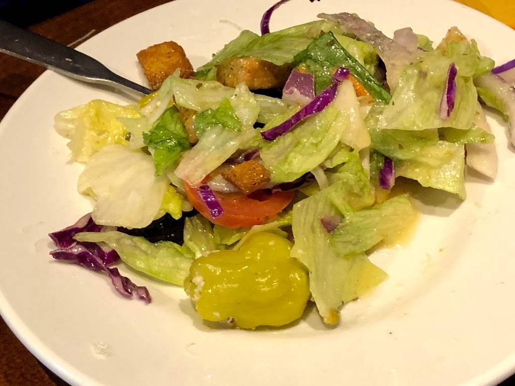 Olive Garden Italian Restaurant | meal takeaway | 6750 W 95th St, Overland Park, KS 66212, USA | 9133818645 OR +1 913-381-8645