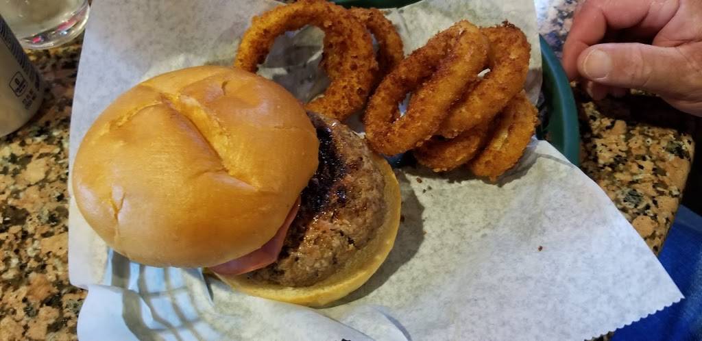 Pearl Lake Lodge | restaurant | 10600 Co Hwy 8, Kimball, MN 55353, USA | 3203982588 OR +1 320-398-2588