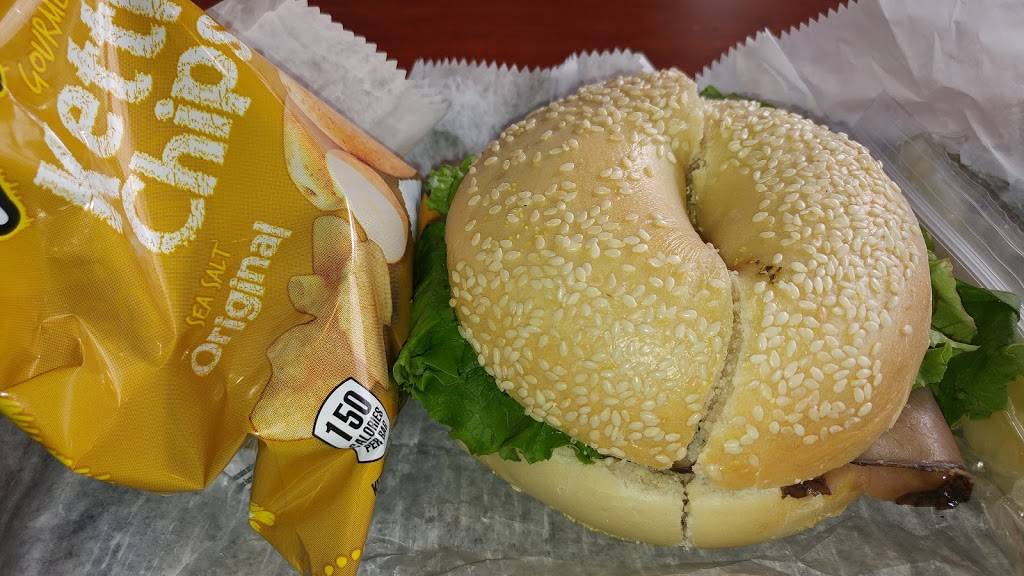 Bagel Beanery | bakery | 455 Michigan St NE, Grand Rapids, MI 49503, USA | 6162357500 OR +1 616-235-7500