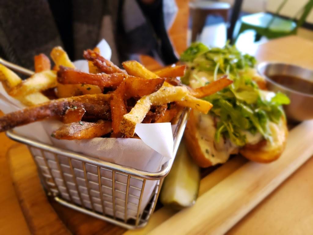 Chop Shop Casual Urban Eatery SoBo | restaurant | 3150 S Broadway, Englewood, CO 80113, USA | 7205507665 OR +1 720-550-7665