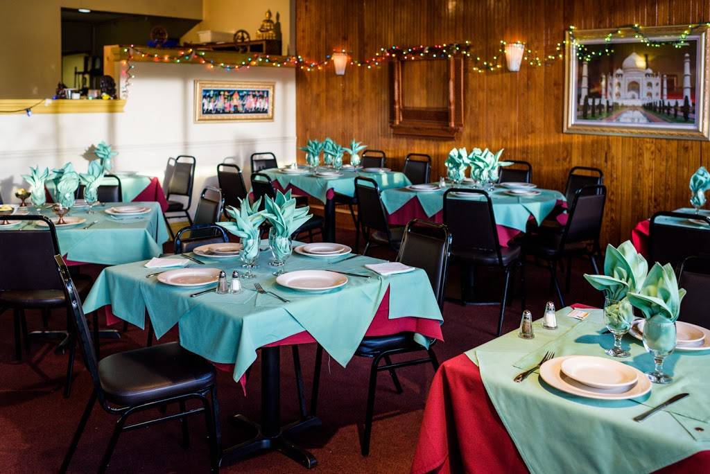 Coriander Bistro | restaurant | 5 Post Office Square, Sharon, MA 02067, USA | 7817842300 OR +1 781-784-2300