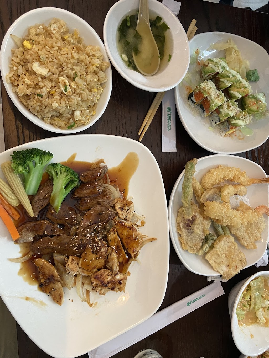 Genki sushi and grill | restaurant | 1565 Manheim Pike, Lancaster, PA 17601, USA | 7178269909 OR +1 717-826-9909