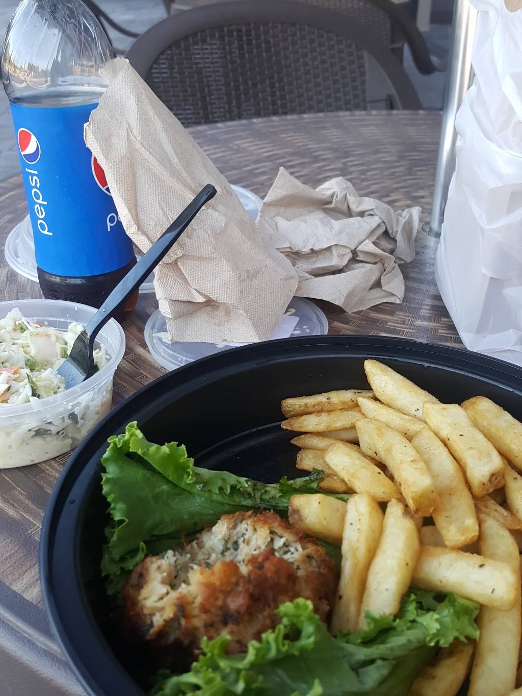 Suburban House | restaurant | 1700 Reisterstown Rd #105, Pikesville, MD 21208, USA | 4104847775 OR +1 410-484-7775