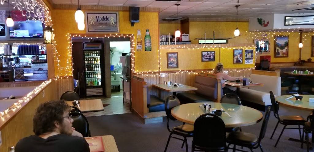 El Rio Grande | restaurant | 524 W Main St, Stoughton, WI 53589, USA | 6088770160 OR +1 608-877-0160