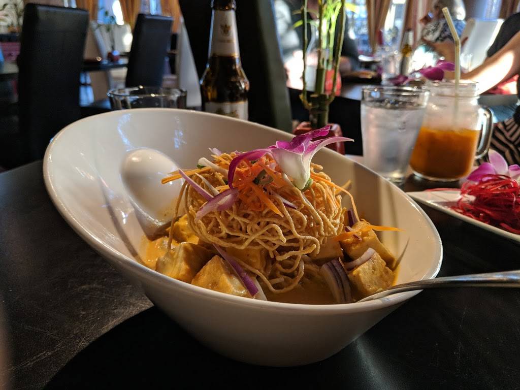 Thai River | restaurant | 35 E Washington St a, Petaluma, CA 94952, USA | 7075595361 OR +1 707-559-5361