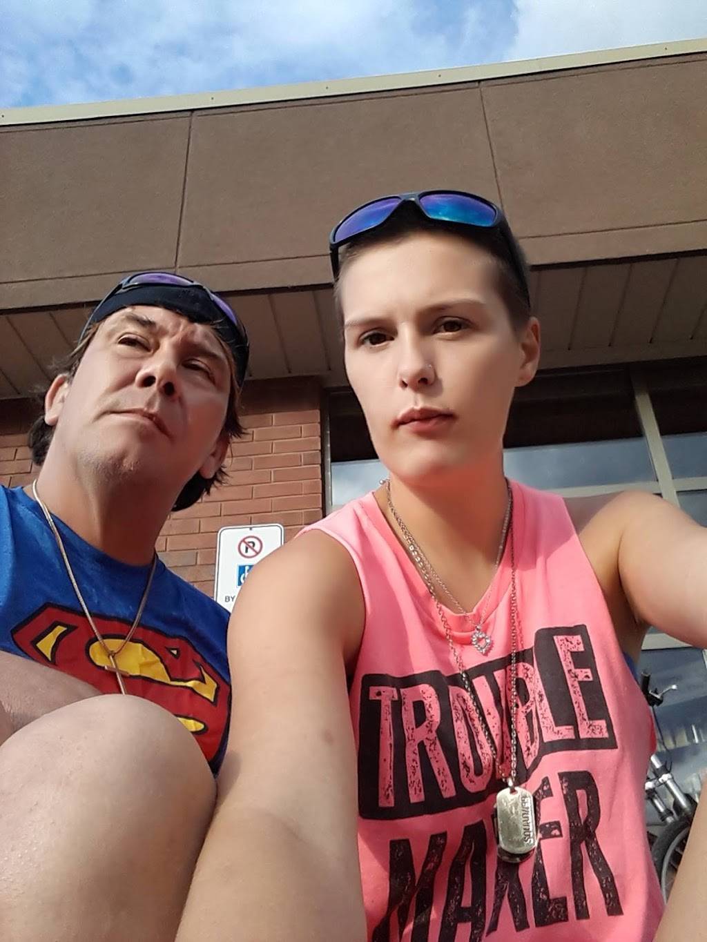 Fast Eddies | meal delivery | 1205 Highbury Ave N, London, ON N5Y 1A6, Canada | 5194517555 OR +1 519-451-7555