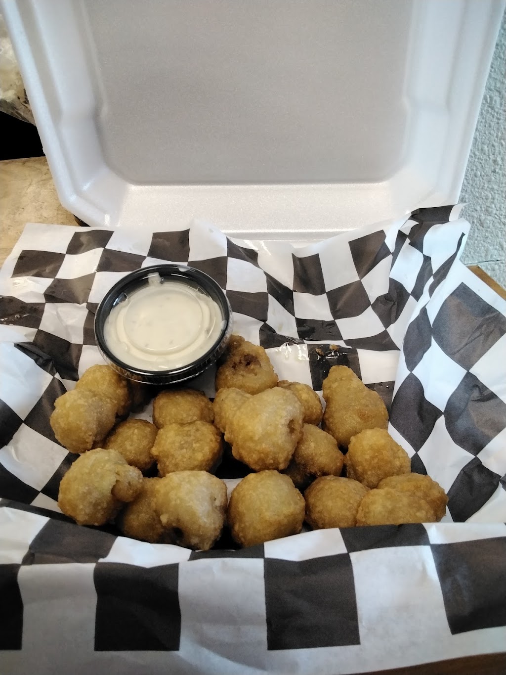 O’s Burgers & More | restaurant | 7013 W Expy 83 Suite I, Mercedes, TX 78570, USA | 9562941171 OR +1 956-294-1171