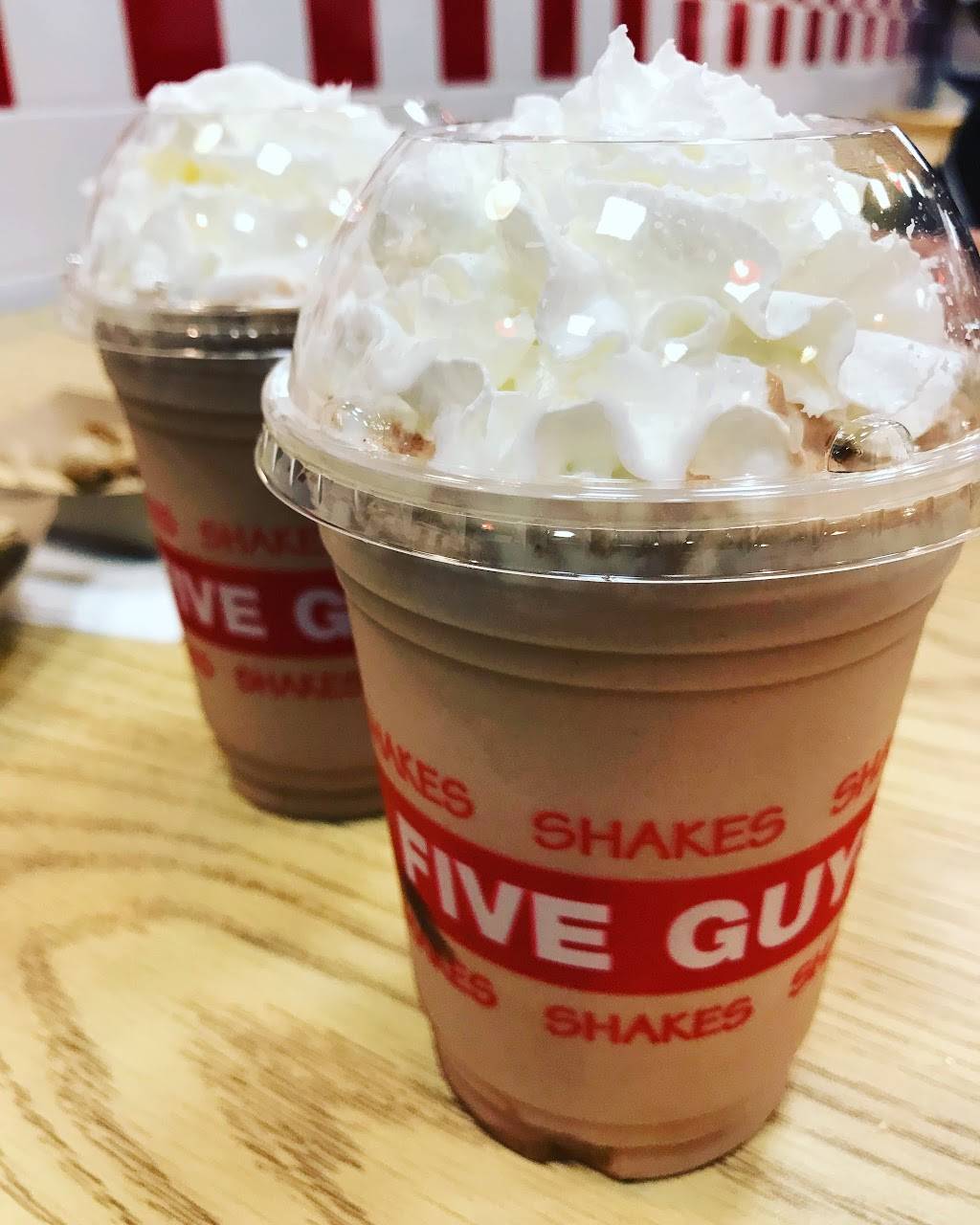 Five Guys | meal takeaway | 1570 Gateway Blvd, Fairfield, CA 94533, USA | 7074252907 OR +1 707-425-2907